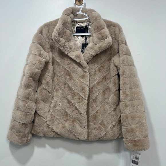 Bernardo Jackets & Blazers - Bernardo Womens Jacket Small Faux Fur NWT Outerwear Fuzzy Warm Lined